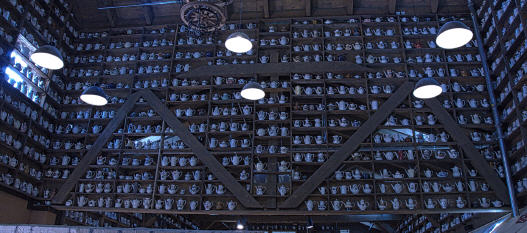 Kaffeekannen oder Teekannen gew&uuml;nscht?